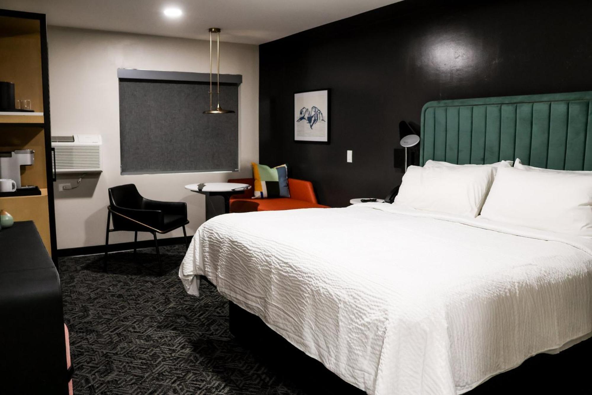 Voco Flagstaff By Ihg Hotel Екстериор снимка